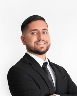 Headshot of Rafael Alvarez