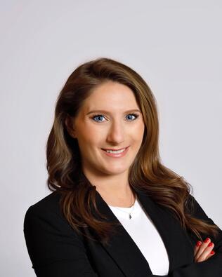Headshot of Olivia Lewis