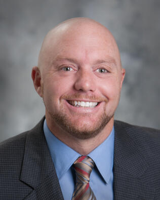 Headshot of Jason Fretag