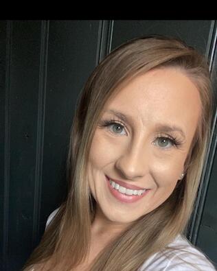 Headshot of Taylor Gresham