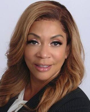 Headshot of Christa Anwar