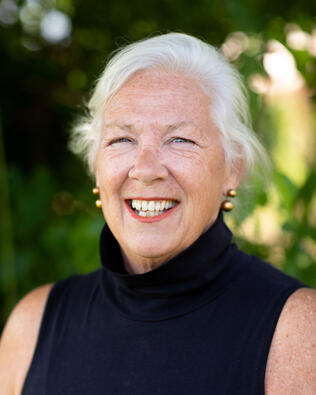 Headshot of Maureen Harris GRI