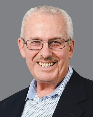 Headshot of Dan Gilderman