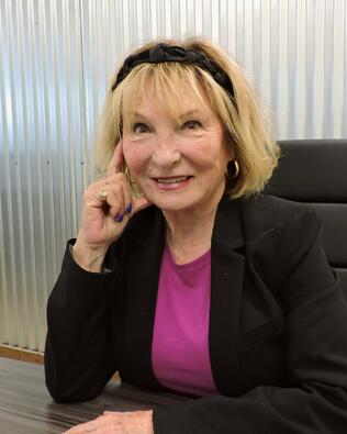 Headshot of Gigi Johnson