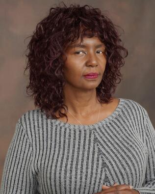 Headshot of Paulette Carter