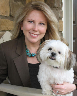 Headshot of Mandy Becker