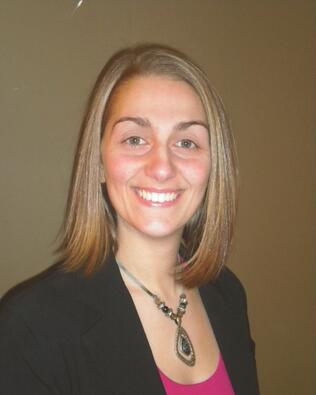 Headshot of Nicole Mello