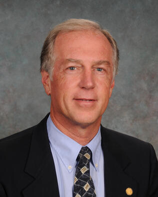 Headshot of Ben Traina