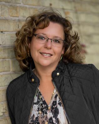 Headshot of Teresa Denning