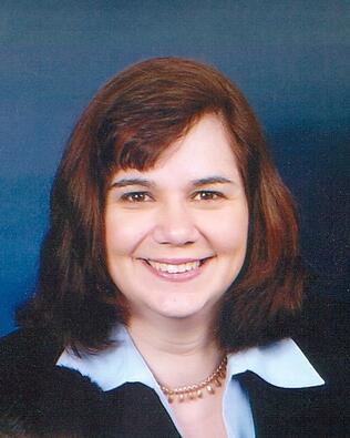 Headshot of Lisa Pezzullo