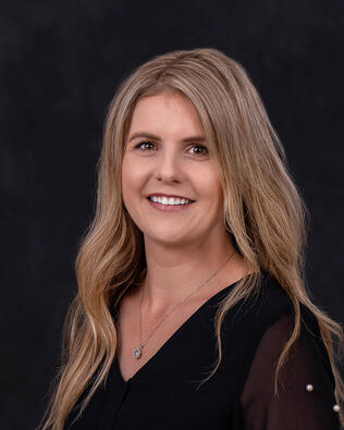 Headshot of Stephanie Conrad