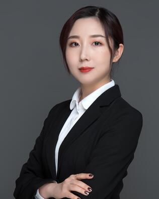 Headshot of Irene Shi