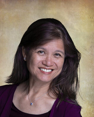 Headshot of Colleen Pang-Wong