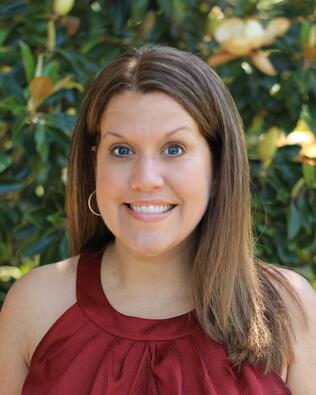 Headshot of Leah Sabol