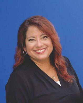 Headshot of Laurie Andreas