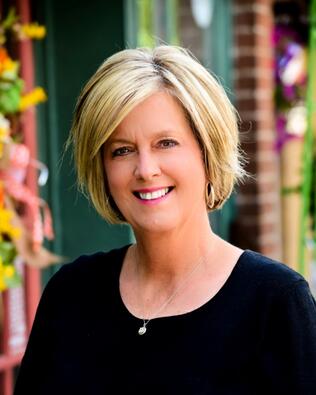 Headshot of Donna Garrison