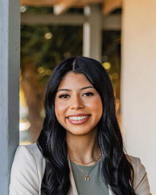Headshot of Aime Arvizu Hernandez