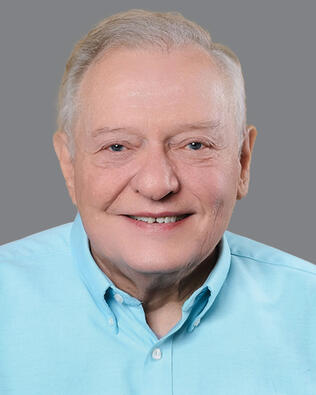 Headshot of Larry Defries