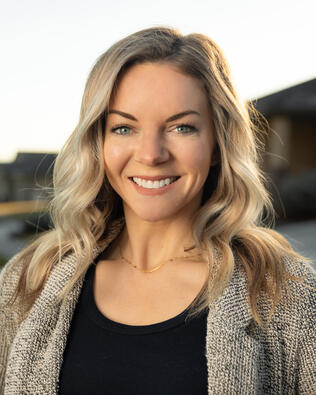 Headshot of Jessica Mockridge