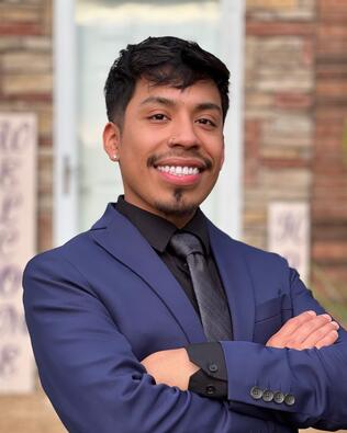 Headshot of Brian Salinas