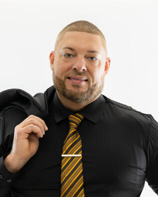 Headshot of JT Dickie