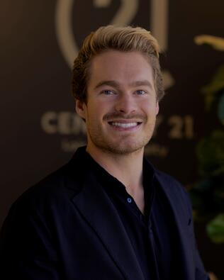 Headshot of Kyle Acevedo