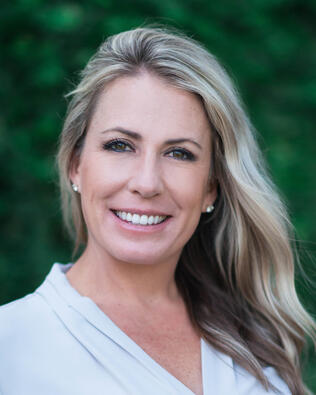 Headshot of Amy Boyd