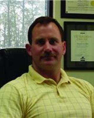 Headshot of Scott Willis