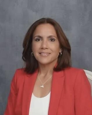 Headshot of Mayelin Lazcano