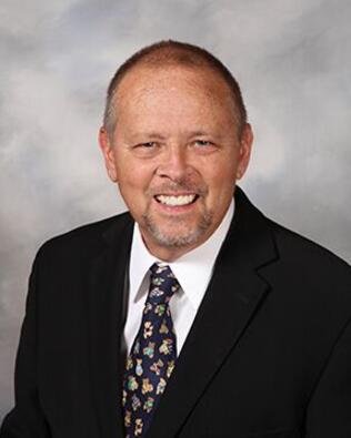 Headshot of Russ Scanlan