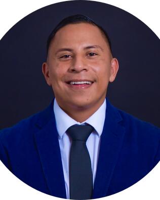 Headshot of Noe Medina