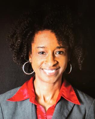 Headshot of Tonya McLauchlin