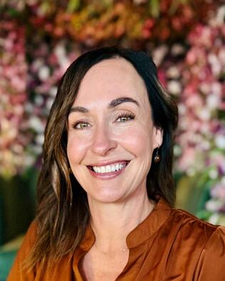 Headshot of Jeanne Lee
