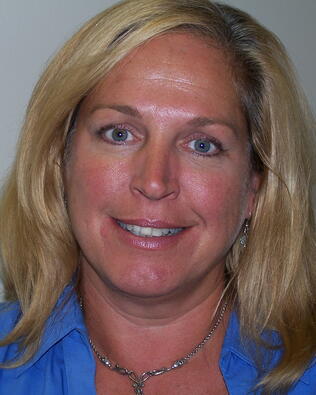 Headshot of Anne  Matthaei