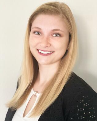 Headshot of Brianna Bogen