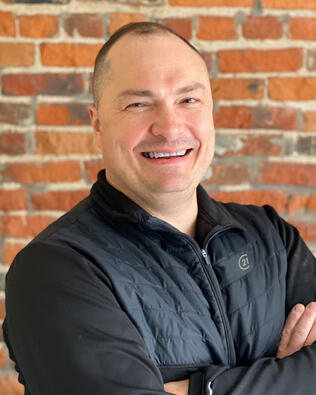 Headshot of Justin Garman