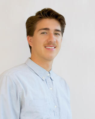 Headshot of Grant Peterson