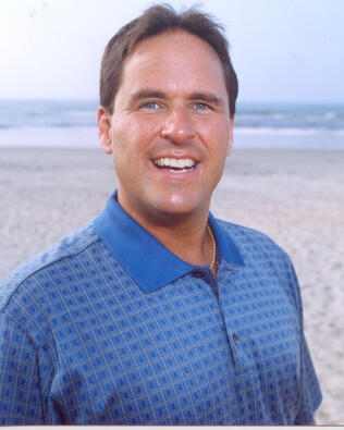 Headshot of Roy Parker