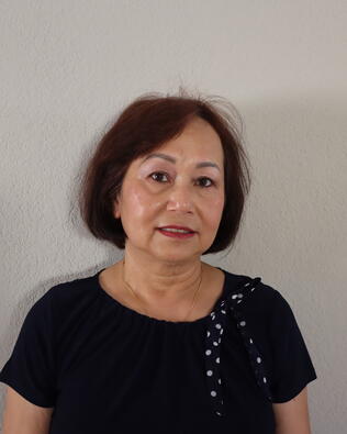 Headshot of Nancy Do Hoang