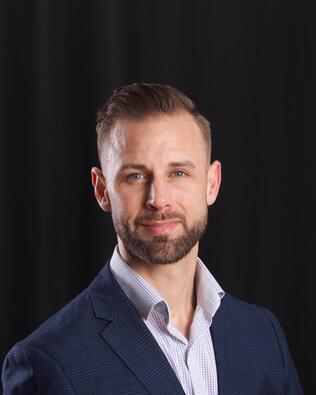 Headshot of Tim Novak