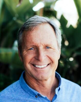 Headshot of Gary Ward