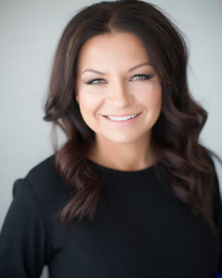 Headshot of Jessica Tremonti