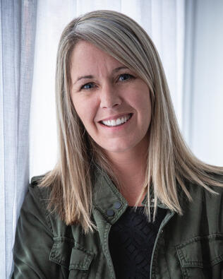 Headshot of Brooke Hoffa