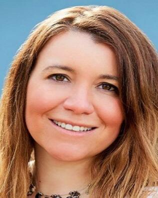 Headshot of Kristin Lehet