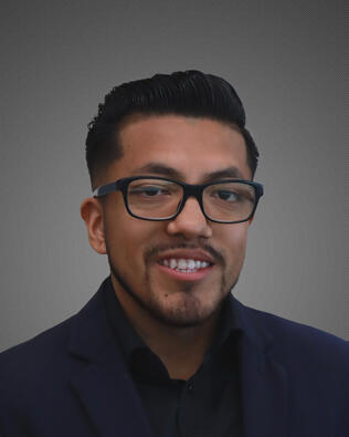 Headshot of Juan Lopez