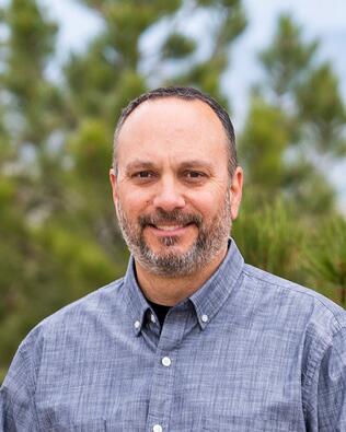 Headshot of Bill Mayer