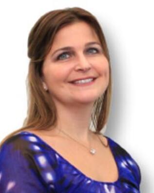 Headshot of Stephanie Steppe