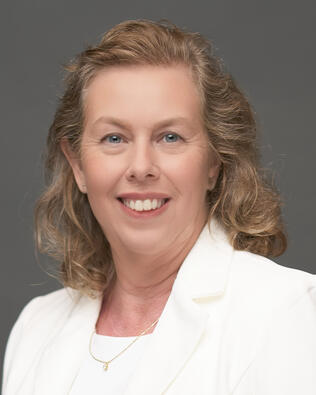 Headshot of Mandy Gulley