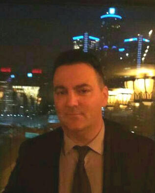 Headshot of Scott Dagley