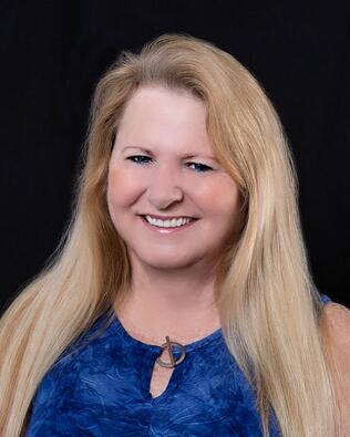 Headshot of Eileen Lowrey